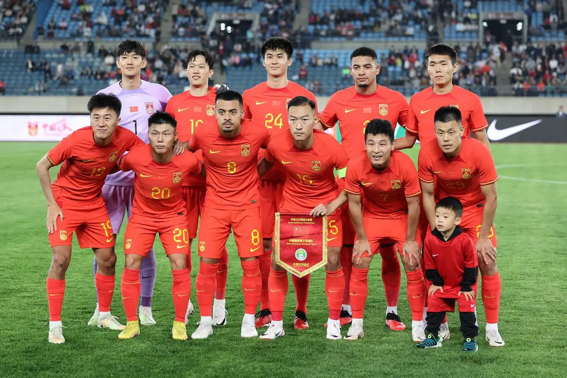 精妙绝伦，亚洲足球赛事豪华阵容齐聚
